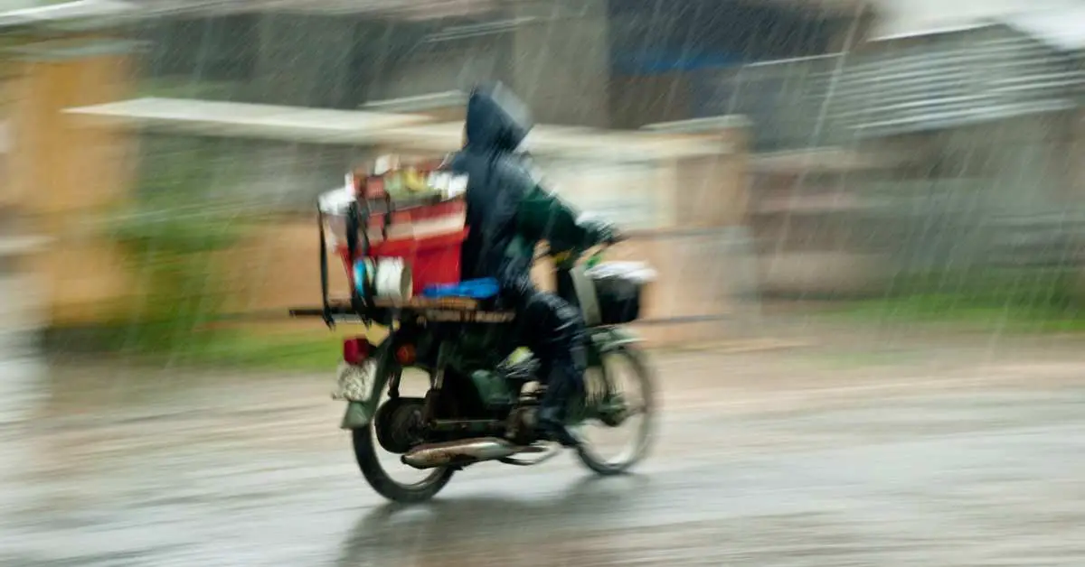 Can a Motorcycle Hydroplane?