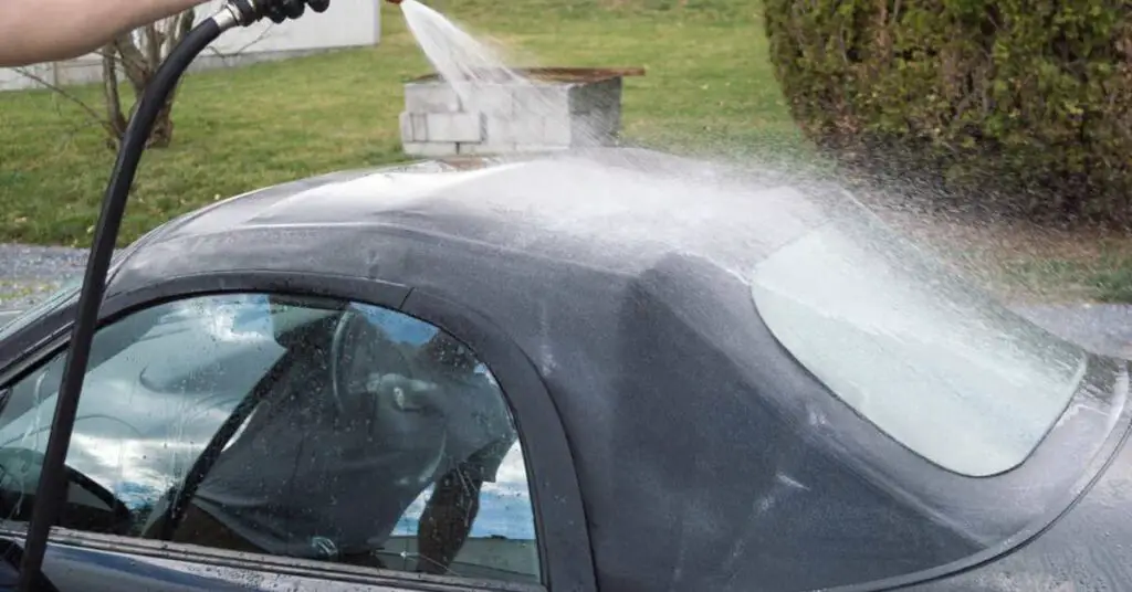 How To Remove Car Wax From Convertible Top? (Explained)