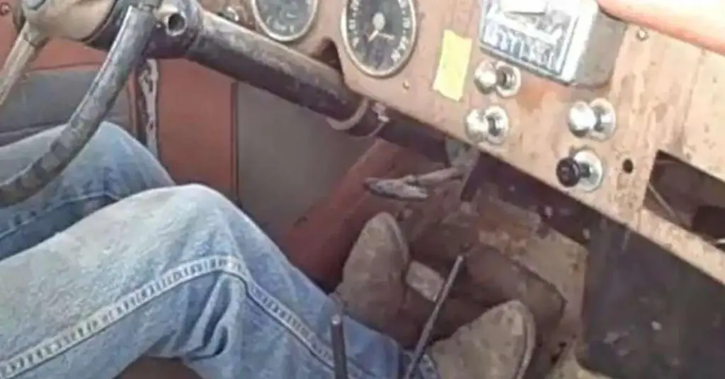 How To Double Clutch a SemiTruck? Vehicles Authority